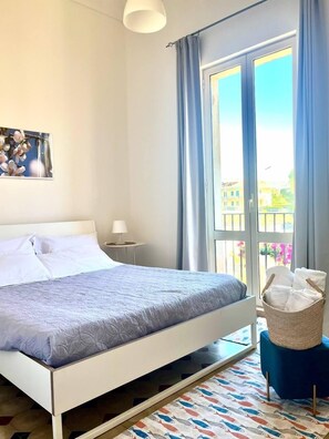 2 chambres, bureau, Wi-Fi gratuit, draps fournis