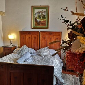 1 Schlafzimmer, Schreibtisch