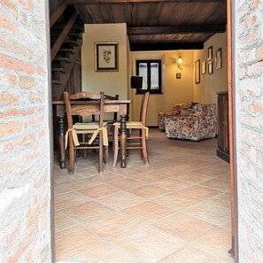 Dining - Michelozzo Apartment at the Tuscan Country Resort (Montepulciano, Siena)