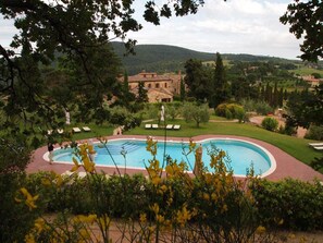 Alberca al aire libre 