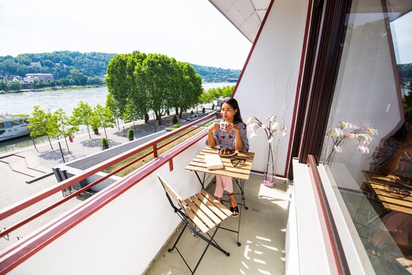 Deluxe Room | Individually decorated, individually furnished, desk, laptop workspace