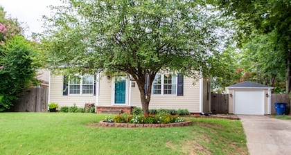 Beautiful Bungalow by Expo Center, TU & Route 66