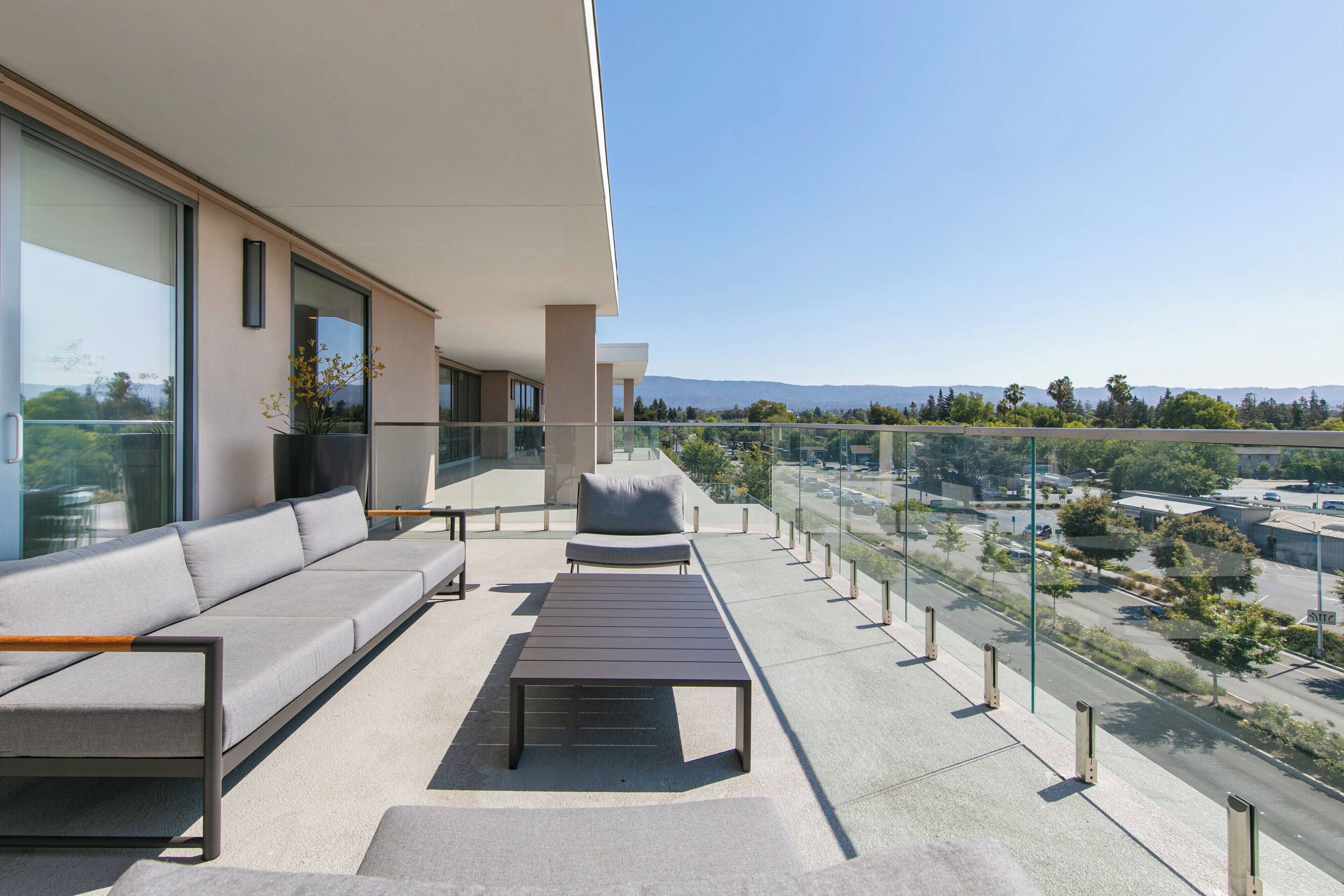 suite, 2 bedrooms, terrace, mountain view | 1 bedroom, premium bedding, in-room safe, desk