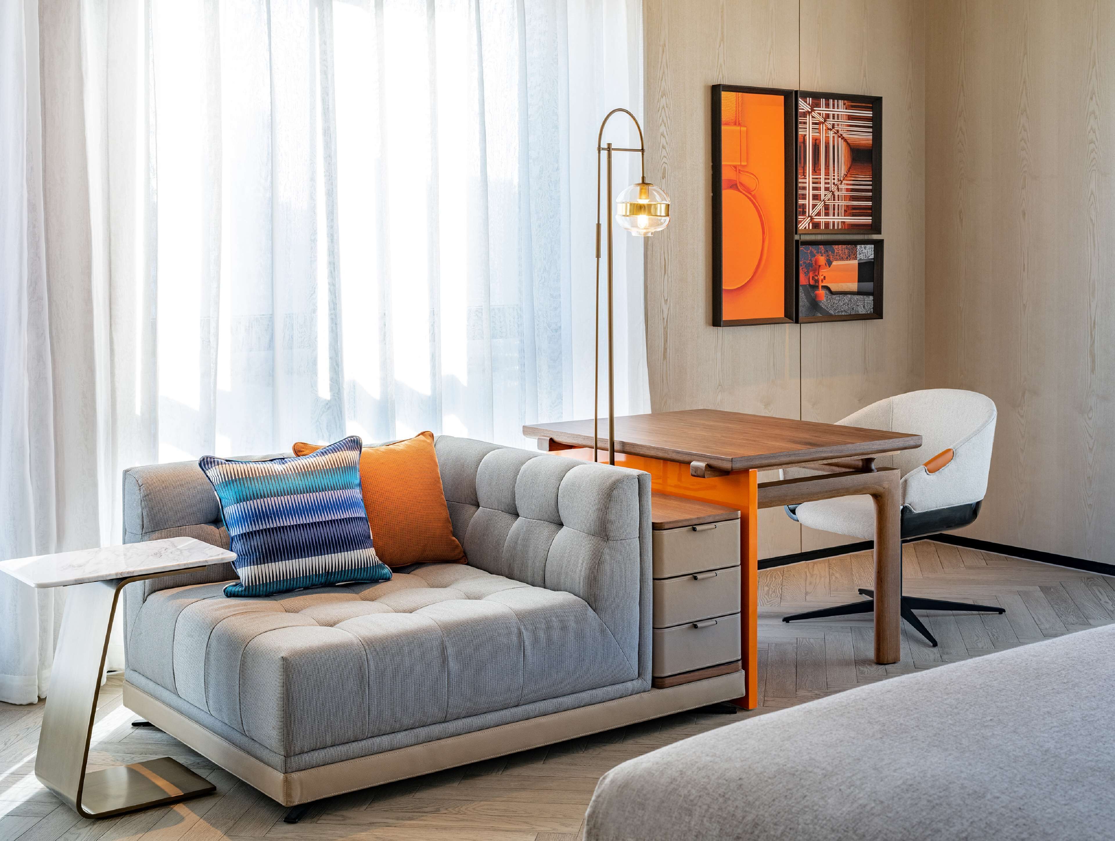 1 bedroom, premium bedding, down duvets, minibar