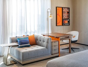 Premium bedding, down duvets, minibar, in-room safe