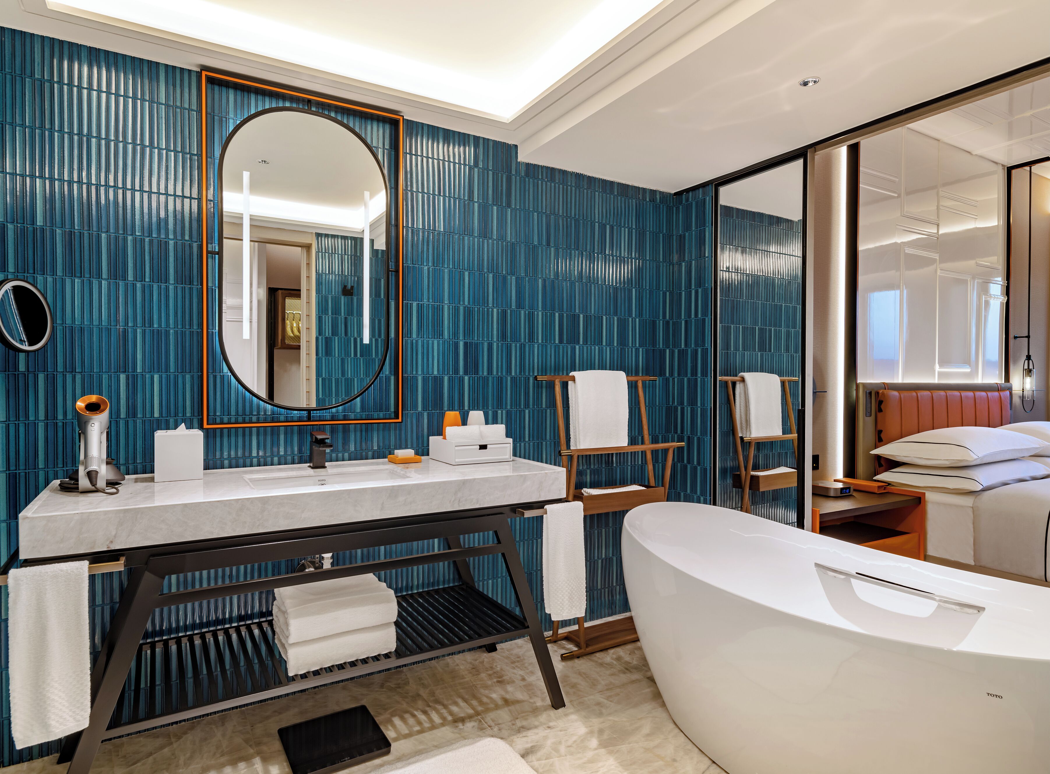 deluxe room, 2 single beds | bathroom | separate bathtub and shower, rainfall showerhead, designer toiletries