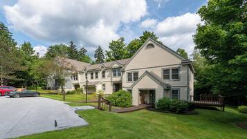 Condo, 4 Bedrooms | Exterior