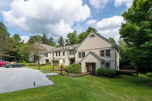 Condo, 4 Bedrooms | Exterior