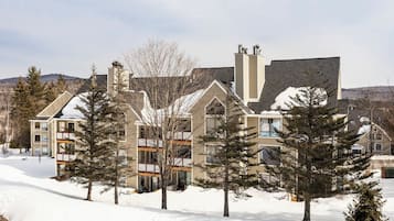 Condo, 3 Bedrooms | Exterior