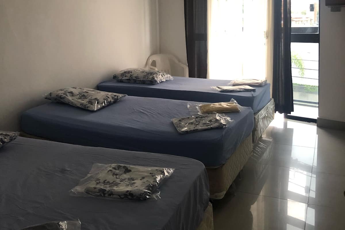 Basic Quadruple Room | Free WiFi