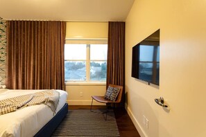 1 bedroom, iron/ironing board, free WiFi