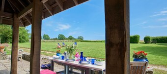 Large country house, near Heligan Gardens, an ideal base for exploring Cornwall.