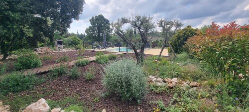 Air-conditioned villa with swimming pool in the heart of the Ardèche Gorges