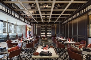 3 restaurants, breakfast, lunch served; local and international cuisine