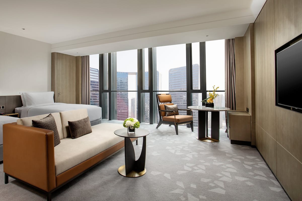 Minibar, in-room safe, blackout drapes, soundproofing