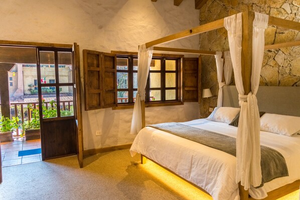 Romantisk studiosvit - 1 kingsize-säng (1 or 2 beds) | Sängtillbehör av högsta kvalitet, duntäcken, bäddmadrasser och minibar