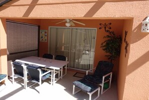 Ferienhaus | Balkon