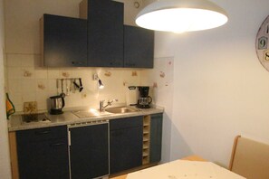 Refrigerador y microondas 