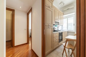 Oven, stovetop, dishwasher