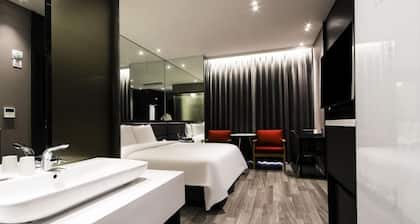 Busan Myeongji Ciel Ocean Hotel