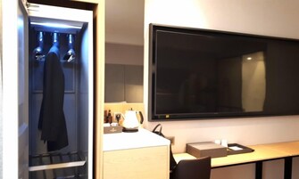 Premium Double Room | Individually decorated, individually furnished, desk, free WiFi