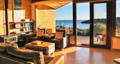 Sheoaks - Snellings Beach - Kangaroo Island
