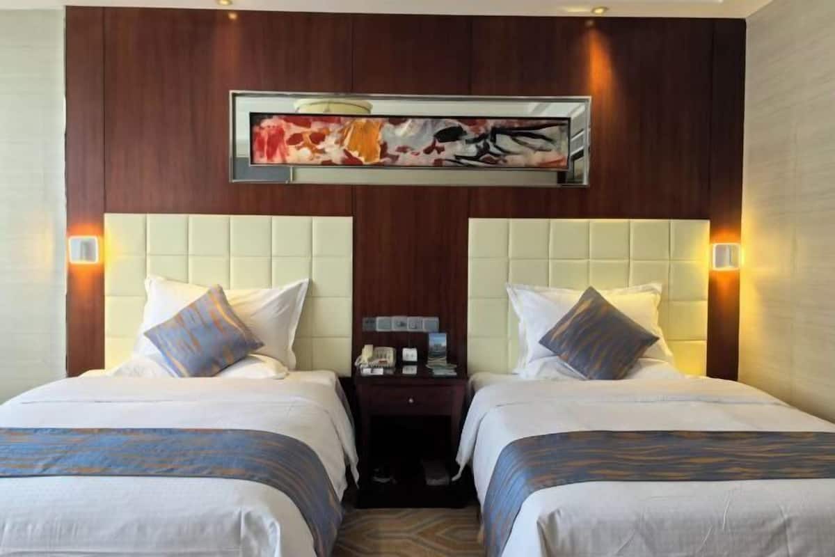 1 bedroom, minibar, in-room safe, desk