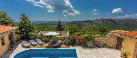 Villa | Pool | Outdoor pool