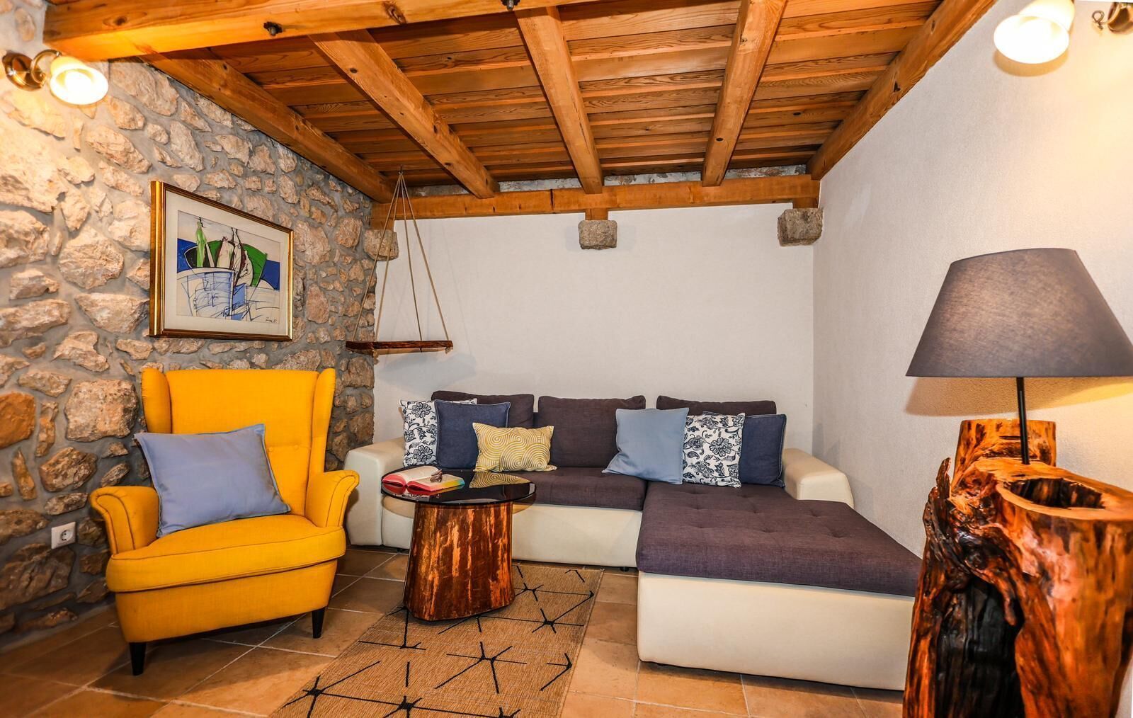 Villa | Living room | DVD player