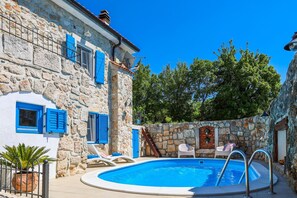 Piscine extérieure