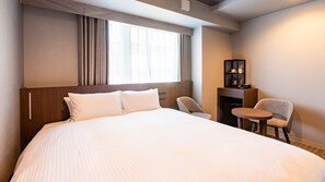 Habitación, para no fumadores (Universal) | Escritorio, insonorización, wifi gratis y ropa de cama 