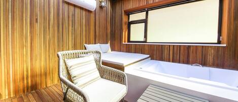 Suite, Ocean View (Netflix+ Styler) | Terrace/patio