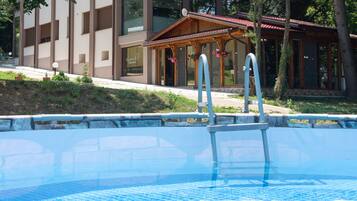 Bungalow, 1 Bedroom, Smoking, Balcony | View from property