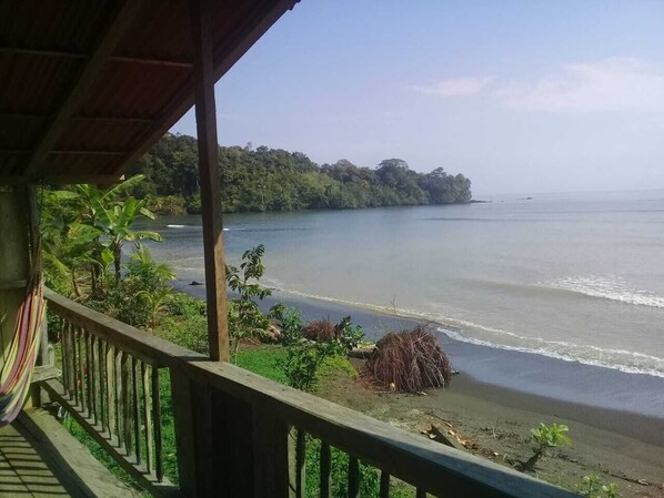 Pemandangan dari properti