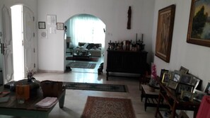 Shared Dormitory, 1 Bedroom, Patio, Garden View | Living room - Cozy Suite With Nice Bath (São Paulo)
