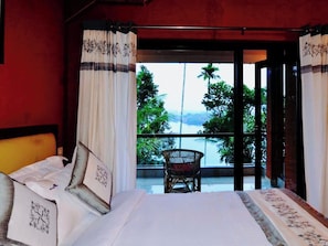 1 bedroom, desk, WiFi - Room-lakerose Wayanad Resort - Superior (Vythiri)