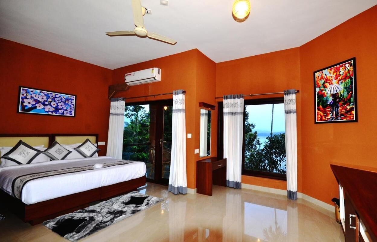 Room, 1 Bedroom, Private Pool, Garden View | 1 bedroom, desk, soundproofing, WiFi