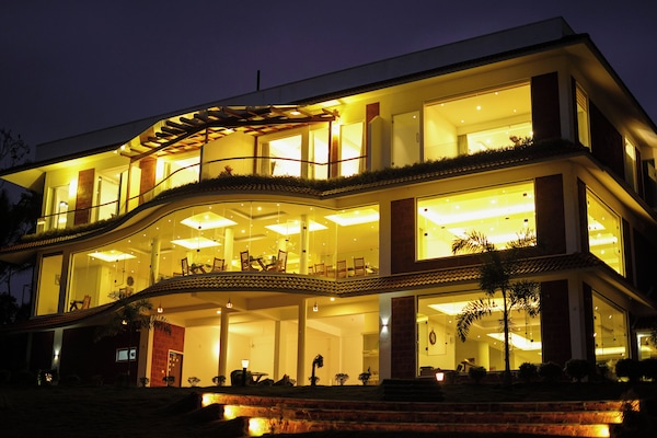 Room, 1 Bedroom, Private Pool, Garden View | Front of property