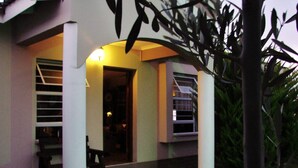 Room, 3 Bedrooms | Property entrance