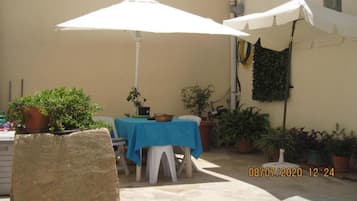 Zimmer, 1 Schlafzimmer, Terrasse, Meerblick | Außenbereich