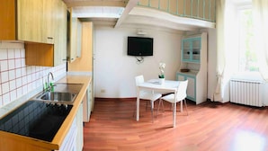 Unclassified image, 5 of 18, button - Ciclamino Apartment in Rome (Rome)