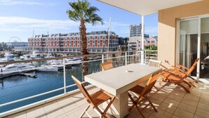 Balcony - Va Waterfront - The No1 Location In Cape Town (Cape Town)
