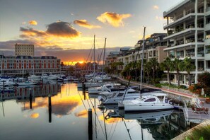 View from property - Va Waterfront - The No1 Location In Cape Town (Cape Town)
