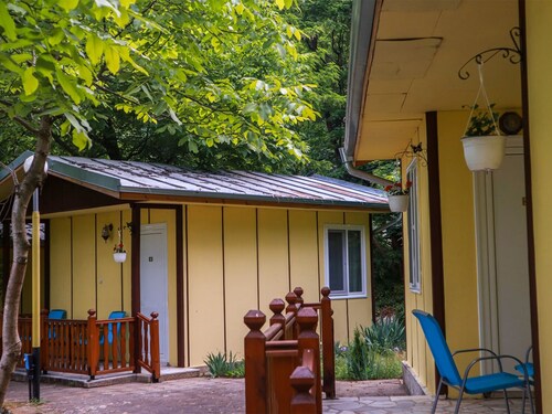 Ideal Bungalow for 2 or 3 Guests Surrounded by a Lovely Garden