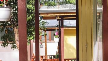 Bungalow, 1 kamar tidur, Boleh Merokok, balkon | Bagian depan properti