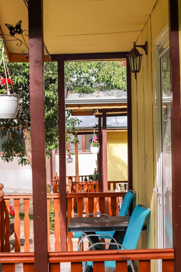 Bungalow, 1 Bedroom, Smoking, Balcony | Terrace/patio