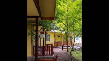 Bungalow, 1 Schlafzimmer, Raucher, Balkon | Außenbereich