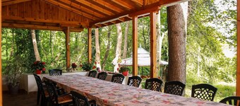 Peaceful and Tranquil Bungalow Retreat in Kamena Village Near Nature
