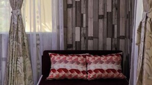 Bungalow, 1 soverom, røyk, balkong | 1 soverom