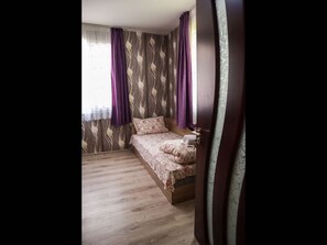 Bungalow, 1 habitación, para fumadores, balcón | 1 habitación 